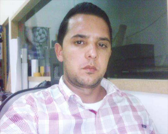 cuban men in Maryland