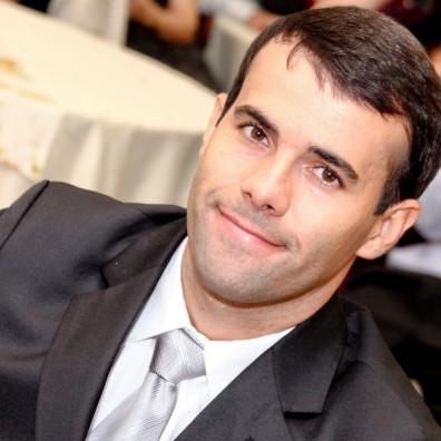 latinas in South Bel Air